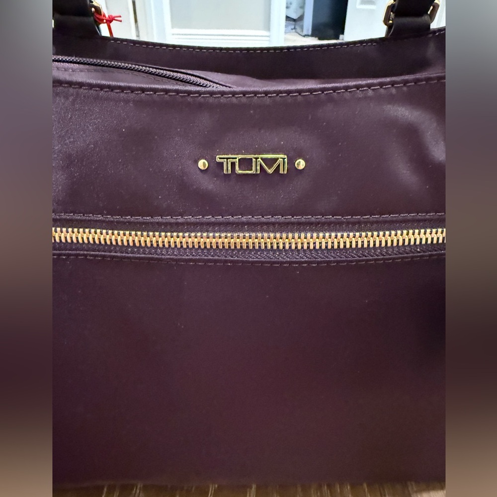 Tumi Catarina Burgundy Tote with Gold Hardware 14” Laptop 💻
